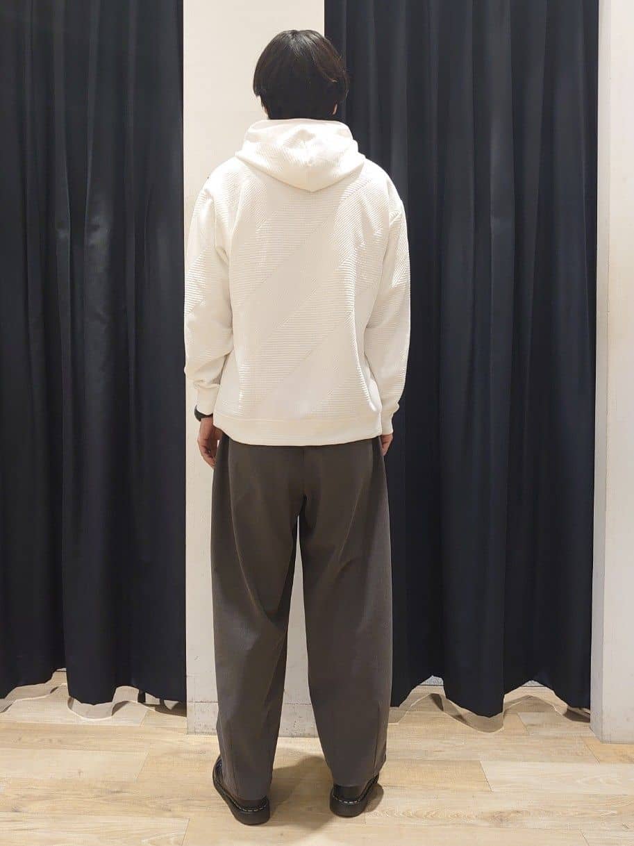 Fさんの「THE SHOP TK｜【さりげない表情が、品よく映える。】ふくれジャカードパーカ」を使ったコーディネート