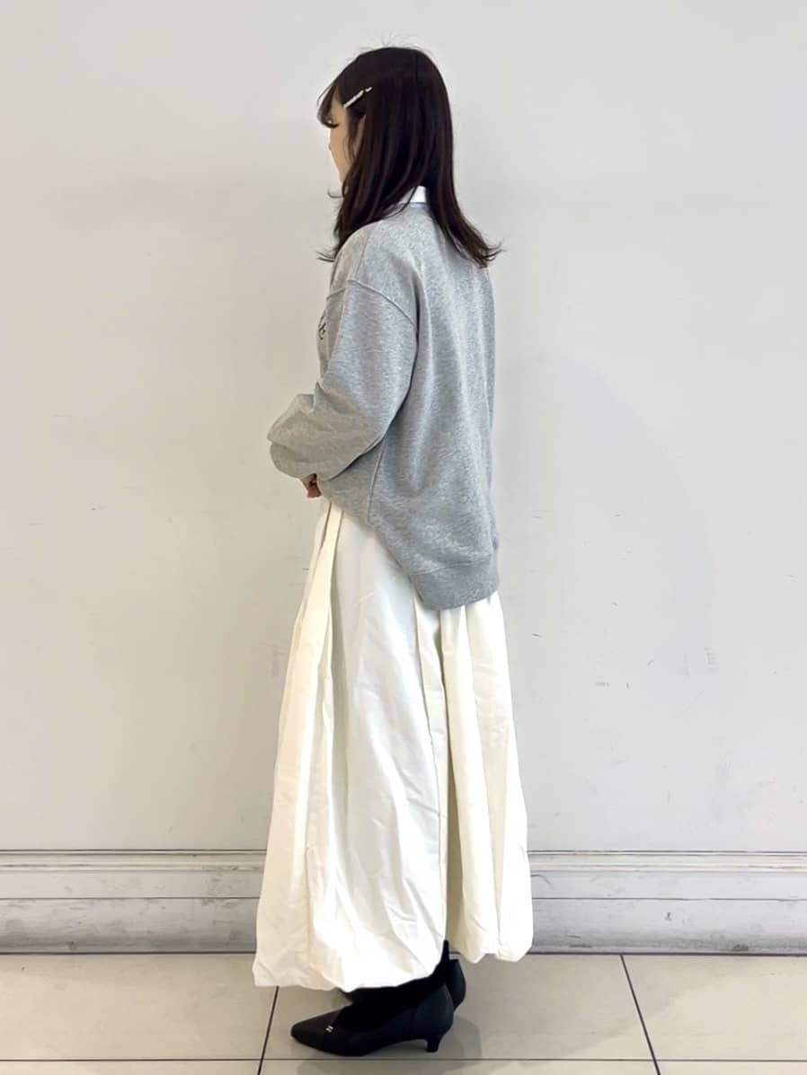 saito.さんの「grove｜刺繍ロゴ裏毛スウェットプルオーバー」を使ったコーディネート