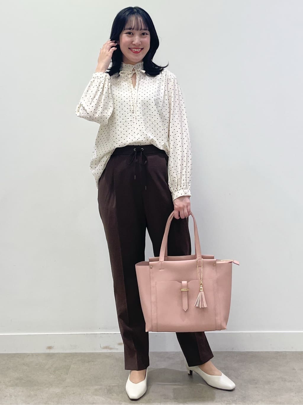 yukariさんの「Reflect｜【セットアップ可】ドット柄ワッシャーブラウス」を使ったコーディネート