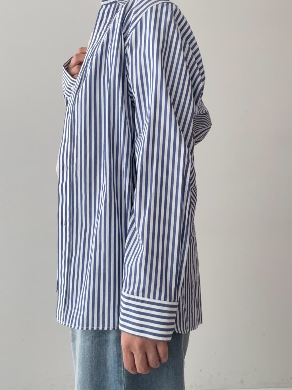 BUNさんの「DRESSTERIOR｜◆【通勤/着映え/ウォッシャブル】オーバーシルエット ロンストシャツ」を使ったコーディネート