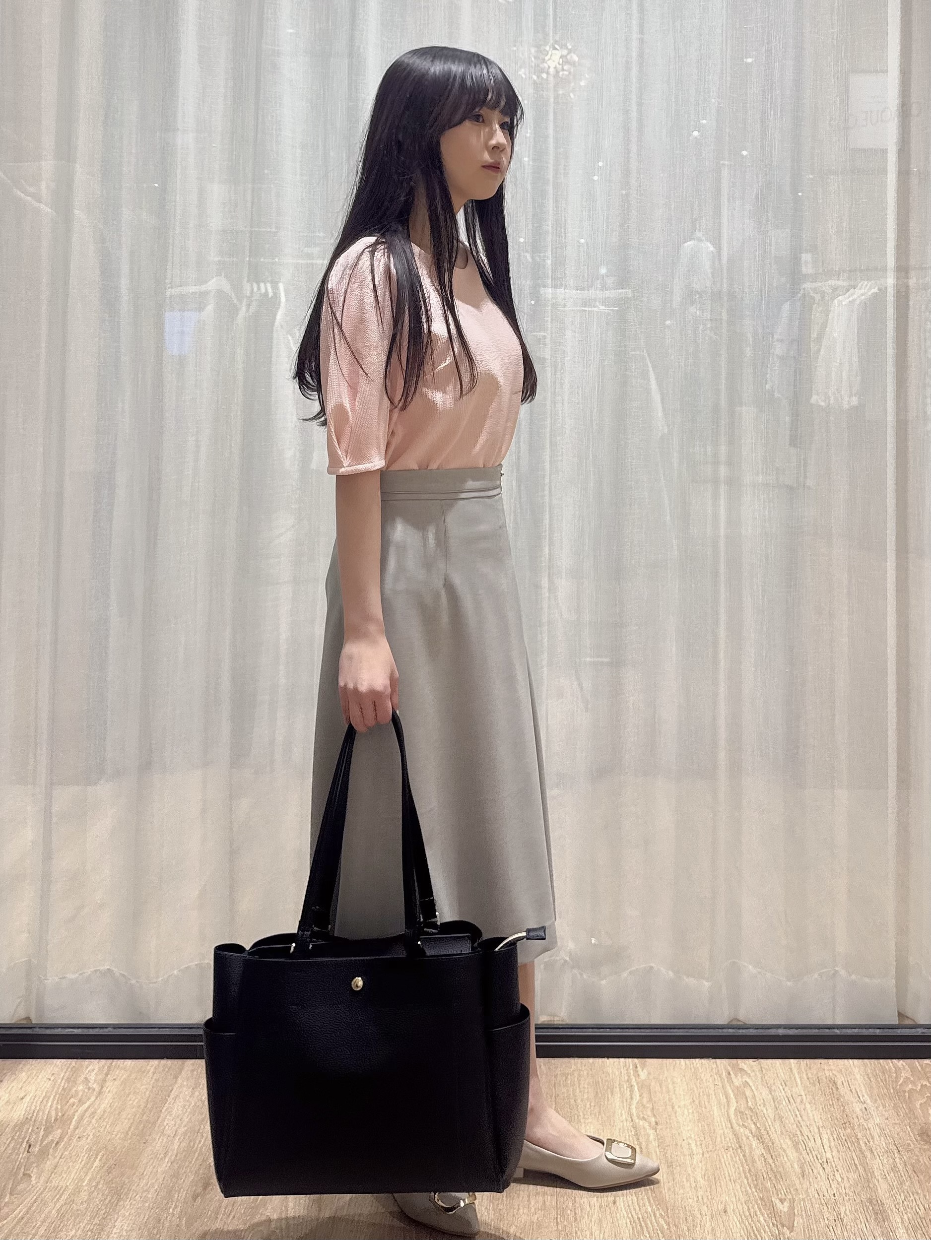 ぞうげさんの「OPAQUE.CLIP｜タックパフトップス【洗濯機OK／UVケア／接触冷感】」を使ったコーディネート