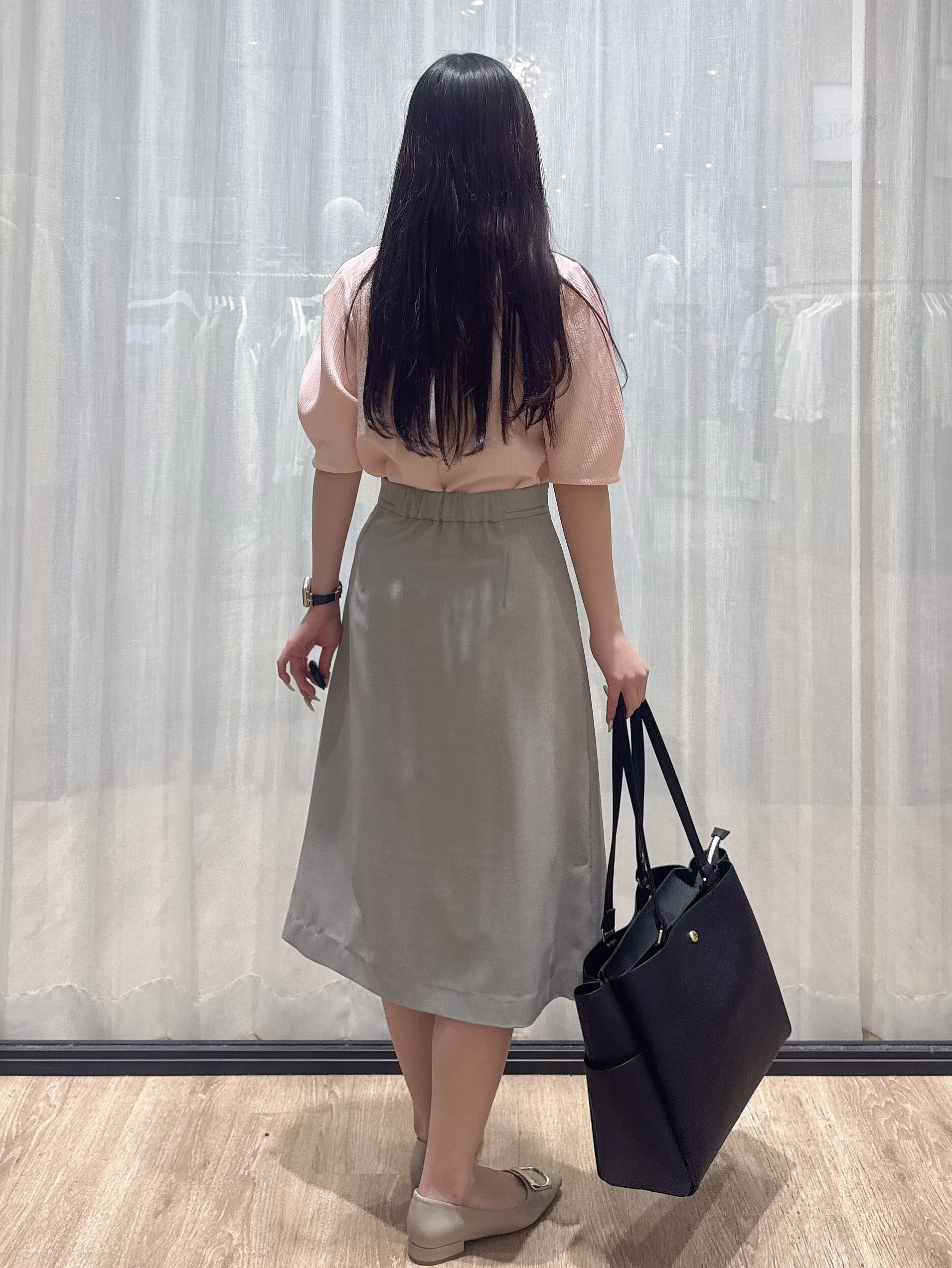 ぞうげさんの「OPAQUE.CLIP｜タックパフトップス【洗濯機OK／UVケア／接触冷感】」を使ったコーディネート