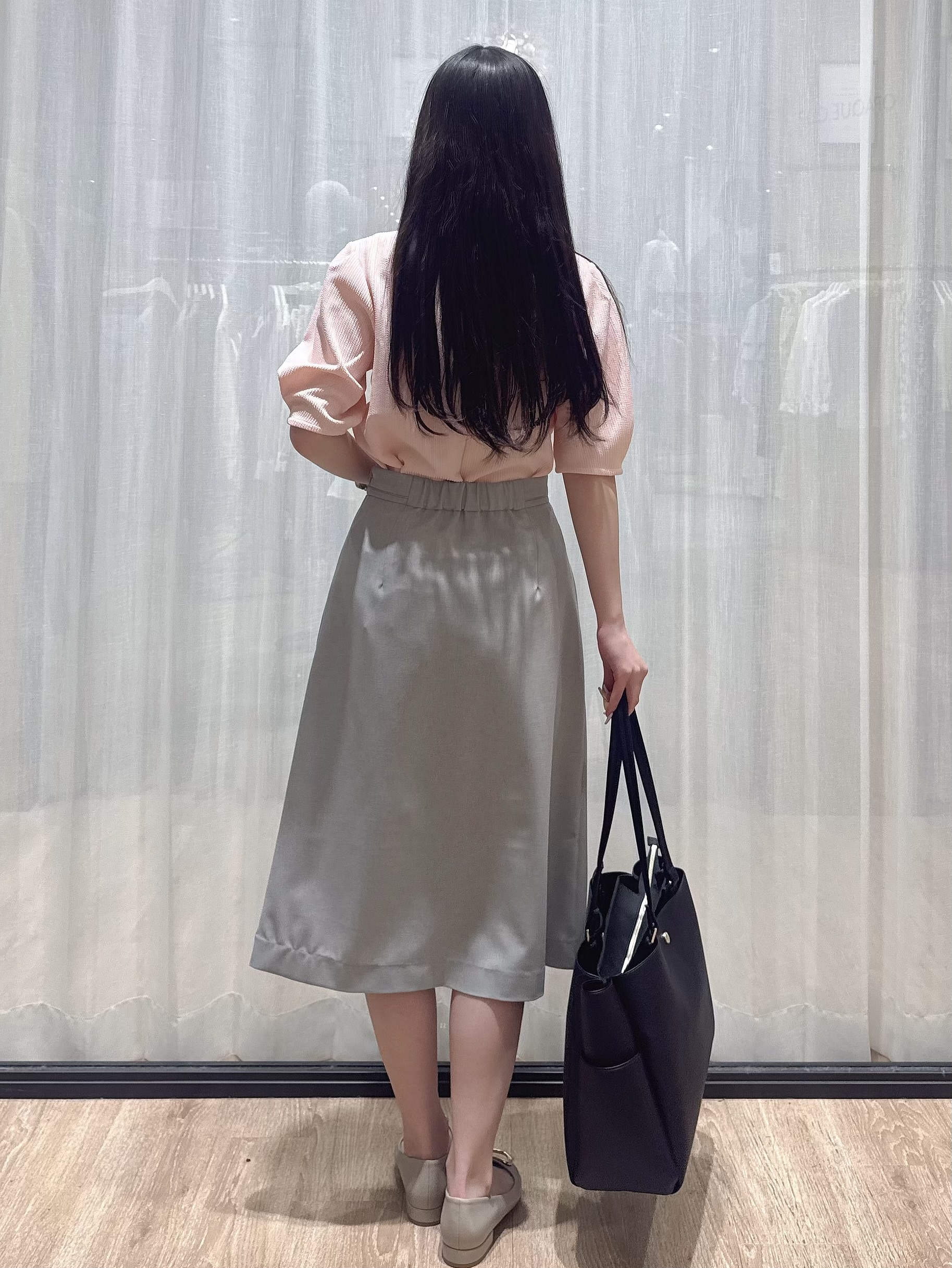 ぞうげさんの「OPAQUE.CLIP｜タックパフトップス【洗濯機OK／UVケア／接触冷感】」を使ったコーディネート