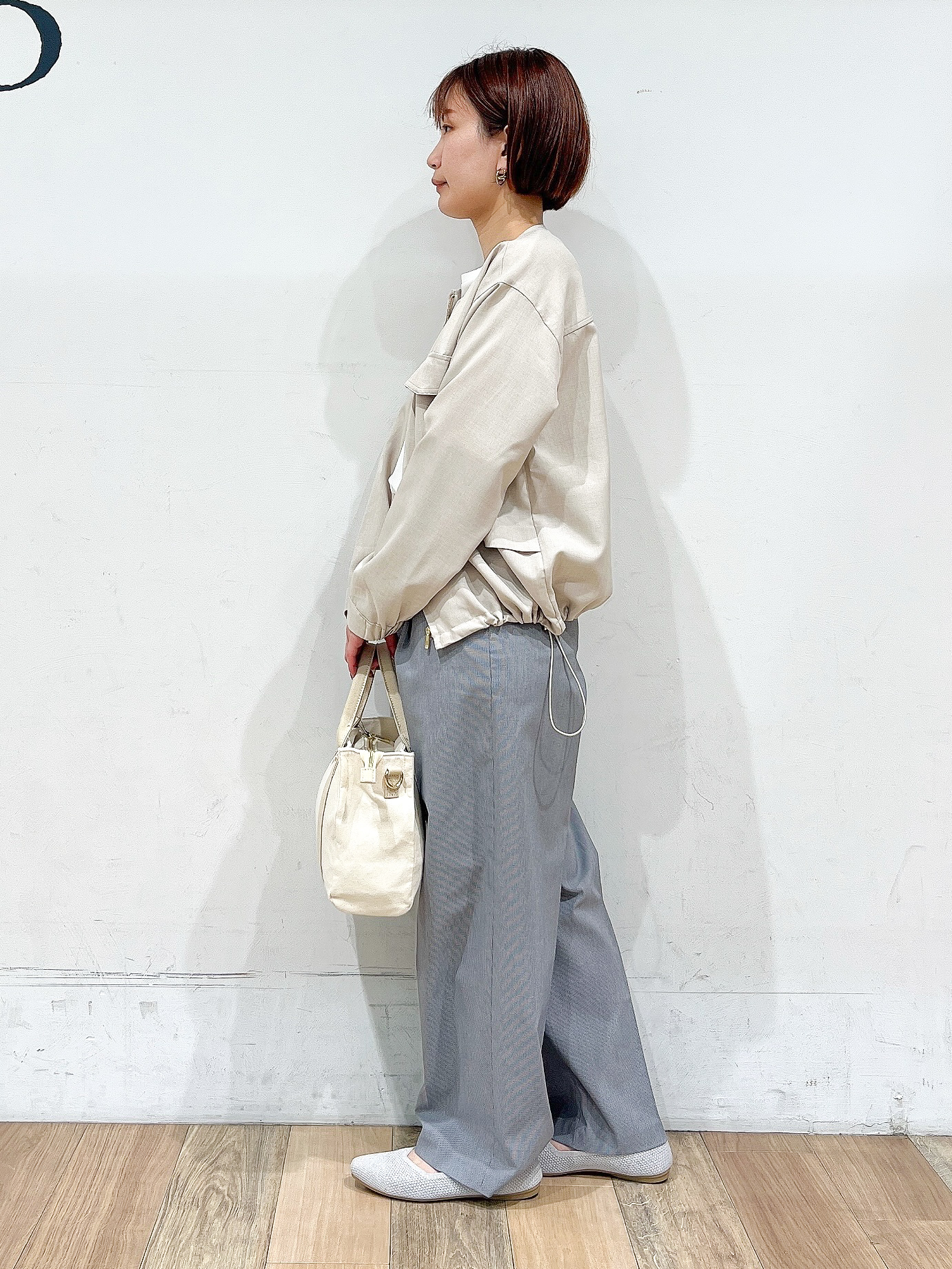山さんさんの「grove｜【貴島明日香さん着用・洗える】麻調ノーカラーブルゾン」を使ったコーディネート