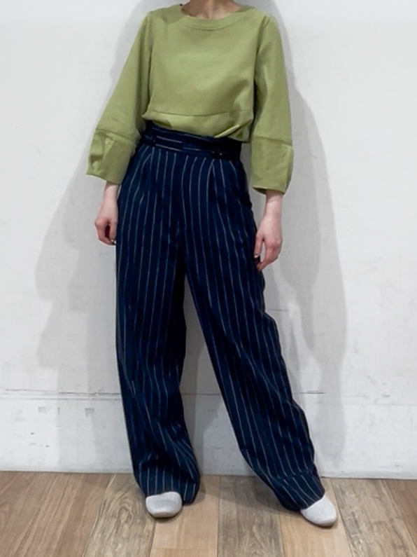 山さんさんの「grove｜【UVカット・体型カバーも叶う】麻調メッシュランタンスリーブブラウス」を使ったコーディネート