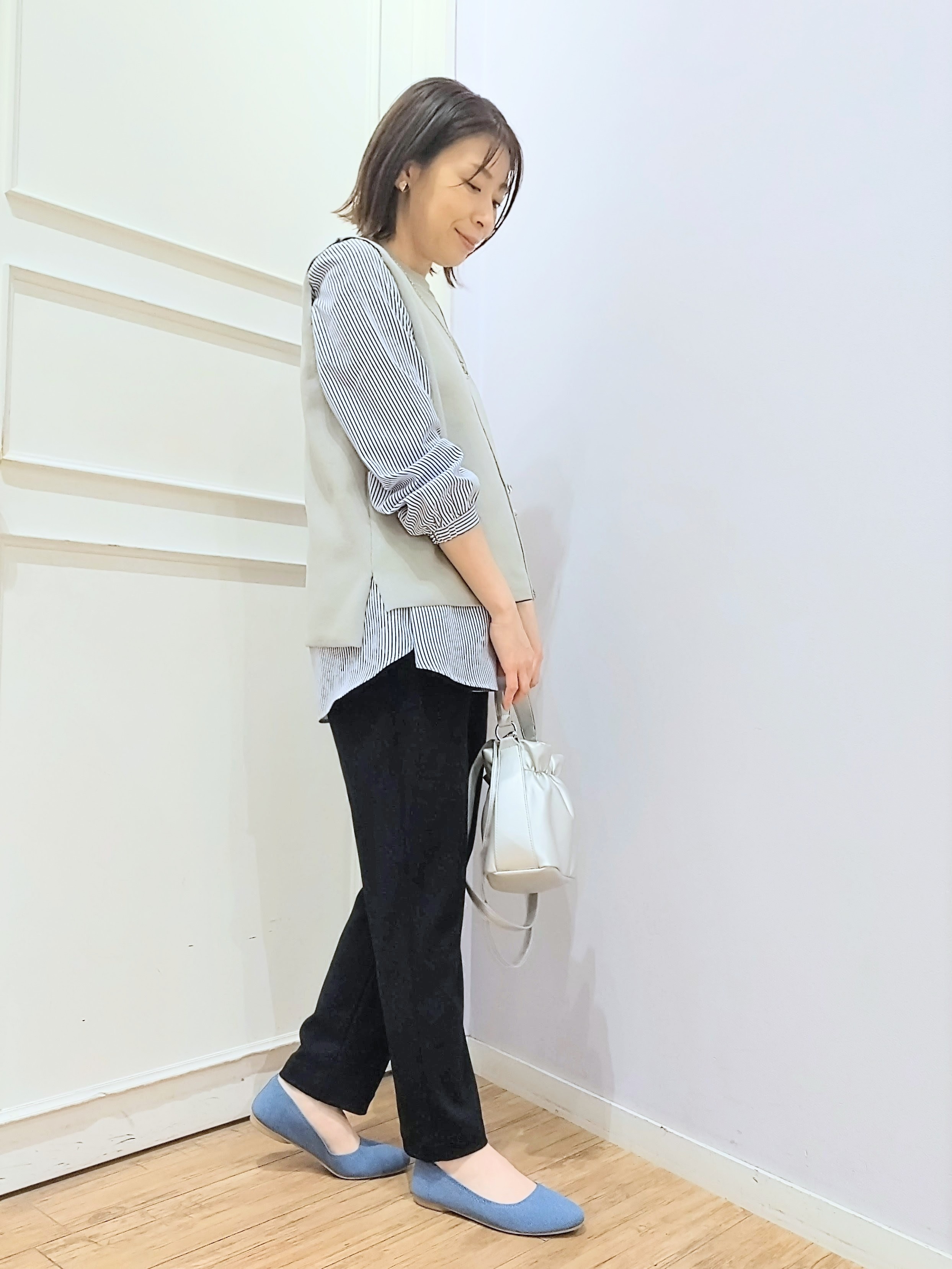 miomioさんの「SHOO･LA･RUE｜【NEW/22.5㎝-24.5㎝】洗えてサラサラ ニットパンプス」を使ったコーディネート