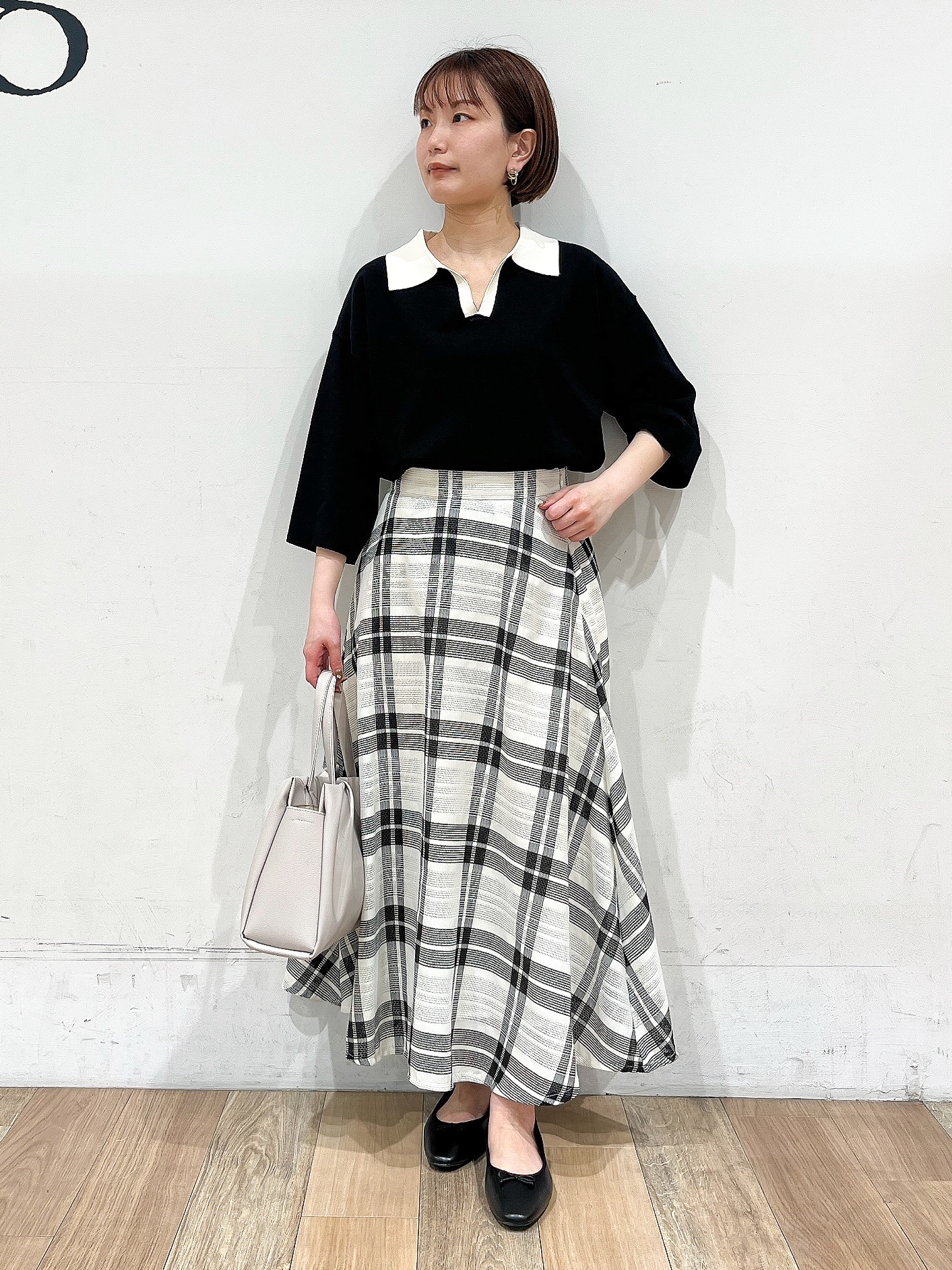 山さんさんの「grove｜リネンライクカラーレスジャケット」を使ったコーディネート
