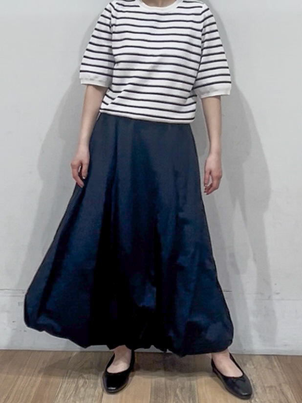 山さんさんの「grove｜【シリーズ累計36万枚/UVカット・ひんやり・洗濯機OK】やわらかドライタッチ 五分袖クルーネックニ」を使ったコーディネート