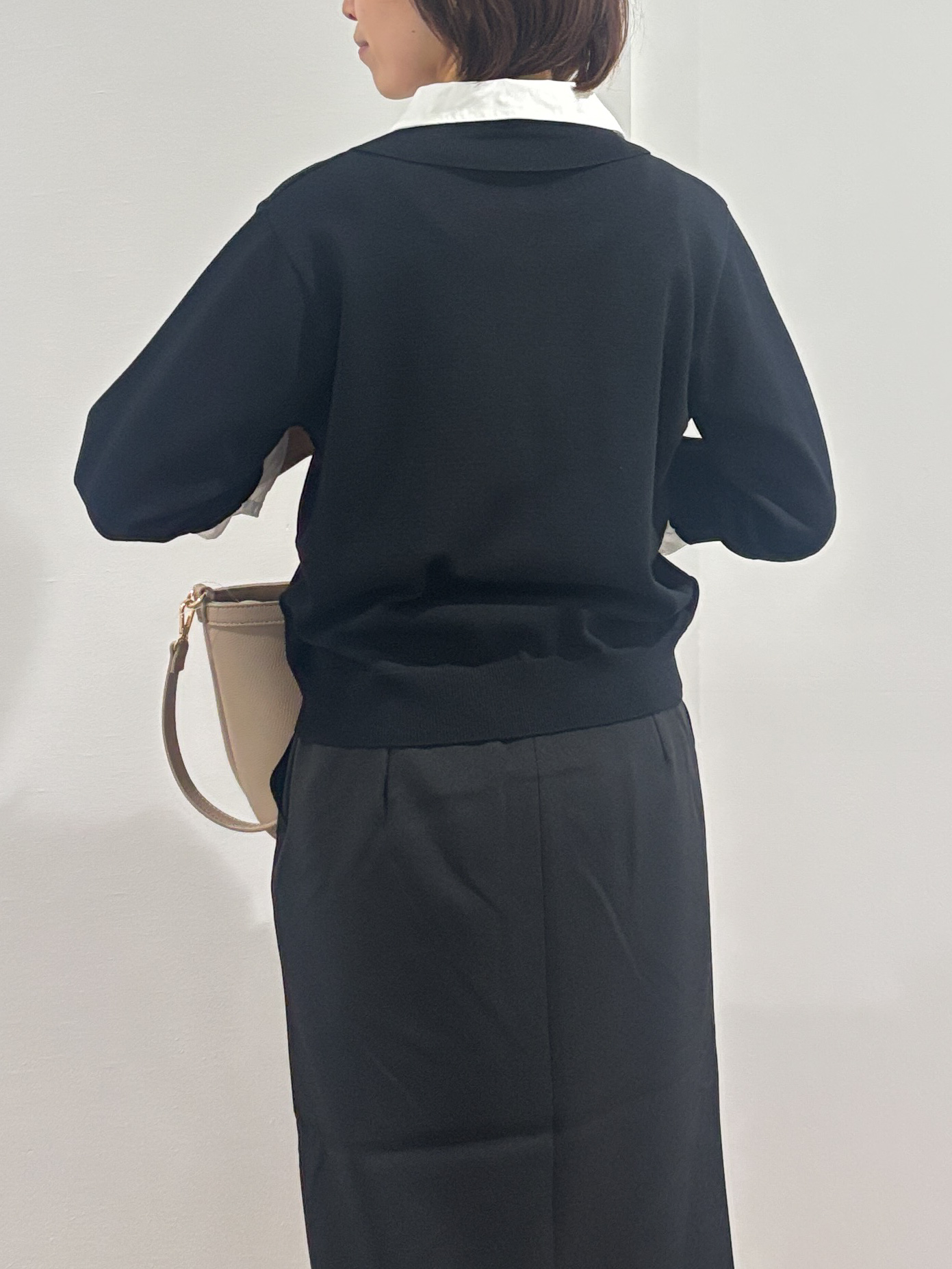 kumiさんの「OPAQUE.CLIP｜シャツレイヤード風ポロニット【洗濯機OK】」を使ったコーディネート