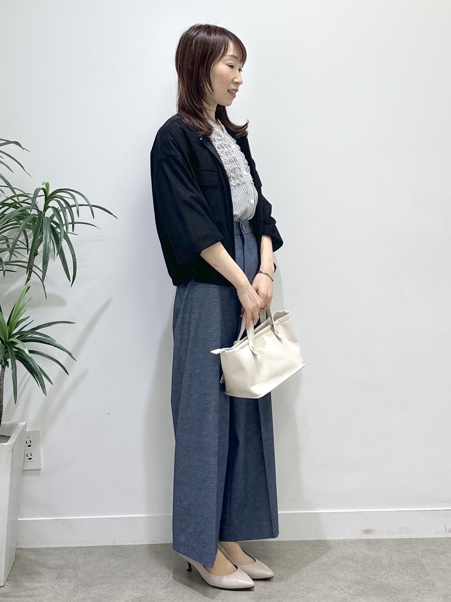 Miwaさんの「UNTITLED｜◆【古畑星夏さん着用/洗える】シアーブルゾン」を使ったコーディネート