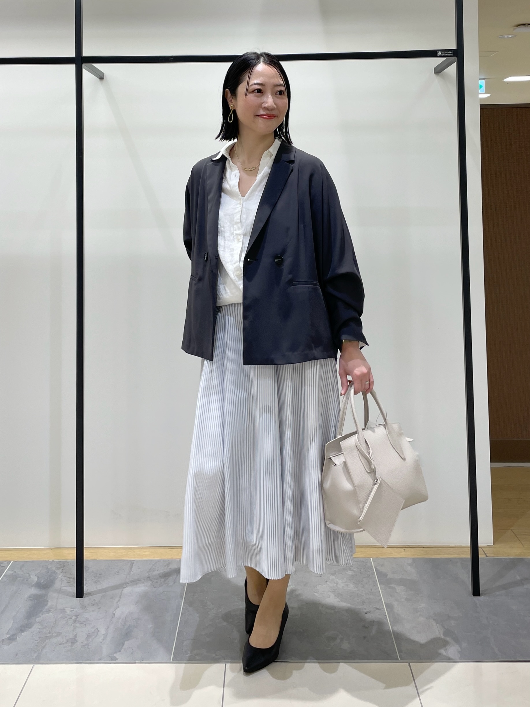 shihoさんの「INDIVI｜【接触冷感／透湿／着る日傘】ドルマンダブルジャケット」を使ったコーディネート