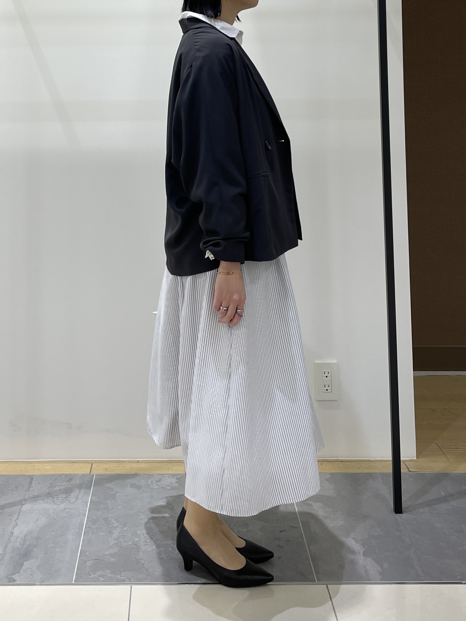 shihoさんの「INDIVI｜【接触冷感／透湿／着る日傘】ドルマンダブルジャケット」を使ったコーディネート