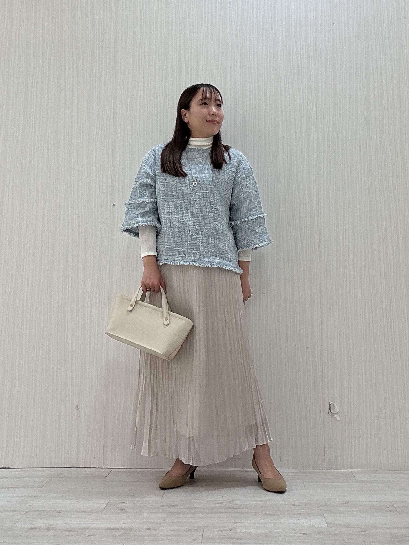 ayakaさんの「UNTITLED｜◆【洗える】ツイードドルマンブラウス」を使ったコーディネート
