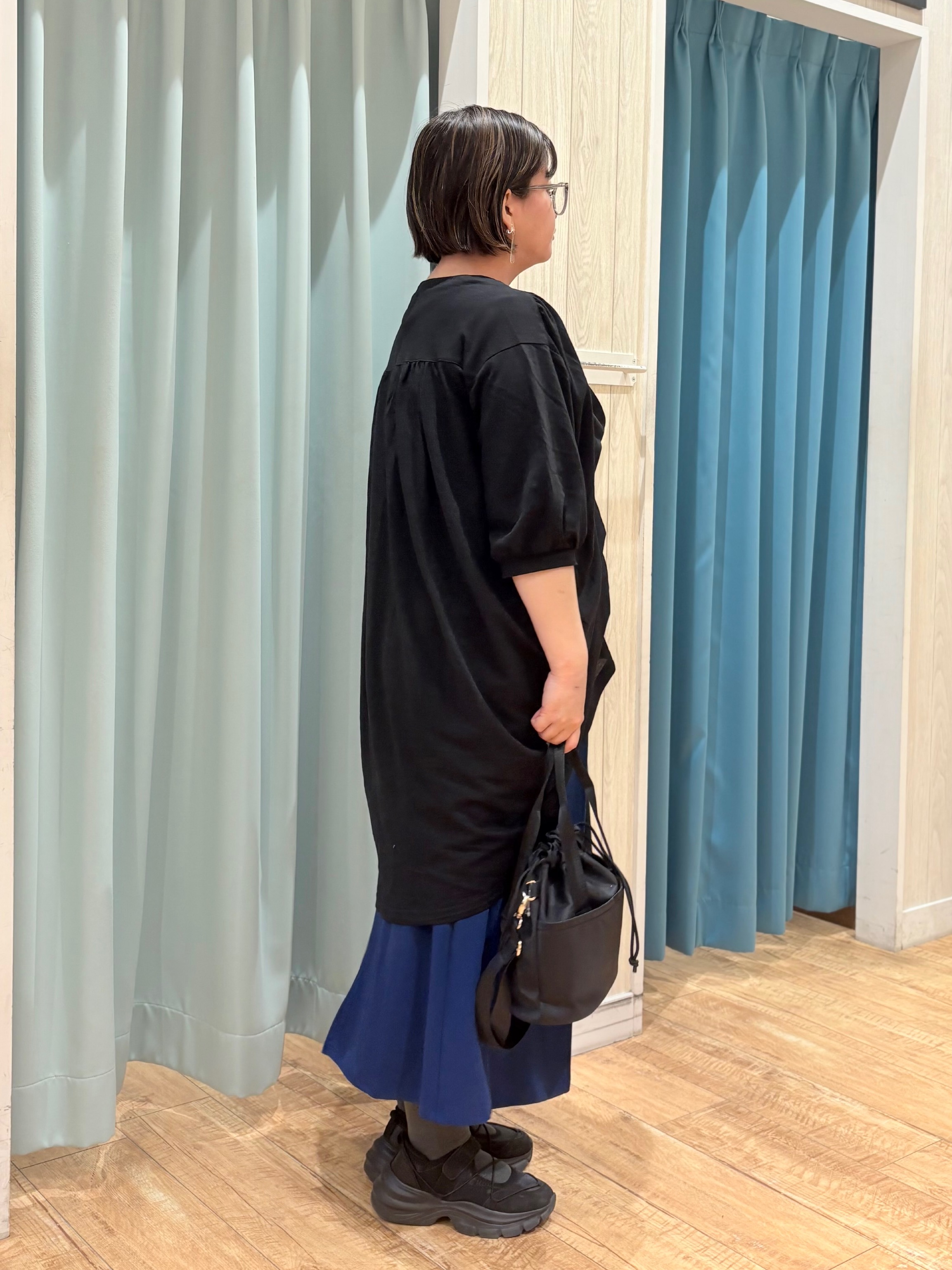 砂糖さんの「SHOO･LA･RUE｜【ネックアソート/洗濯機可】テレコ5分袖トップス」を使ったコーディネート