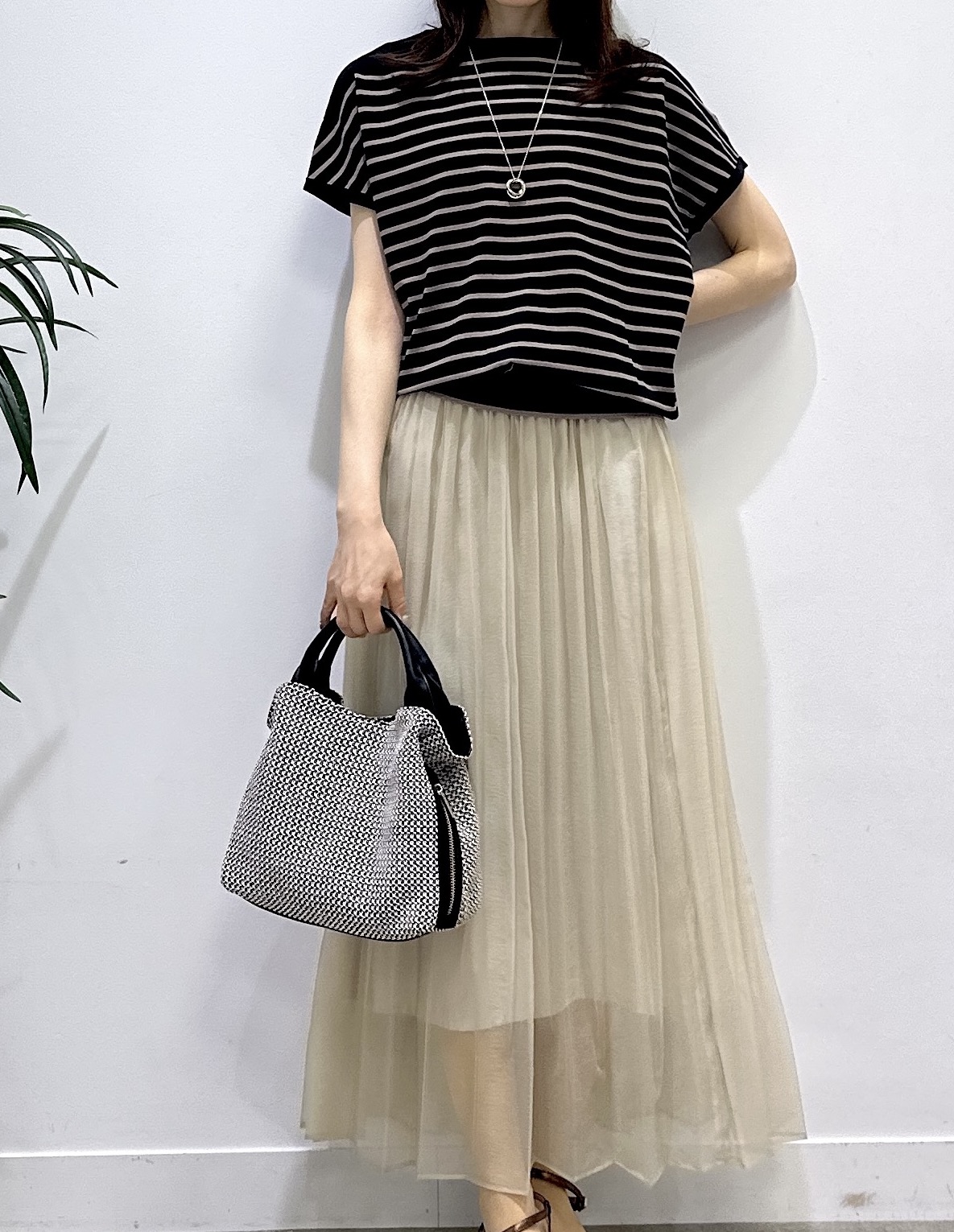 Miwaさんの「UNTITLED｜【9色展開/アンサンブル可/洗える】コットンベーシックニット」を使ったコーディネート