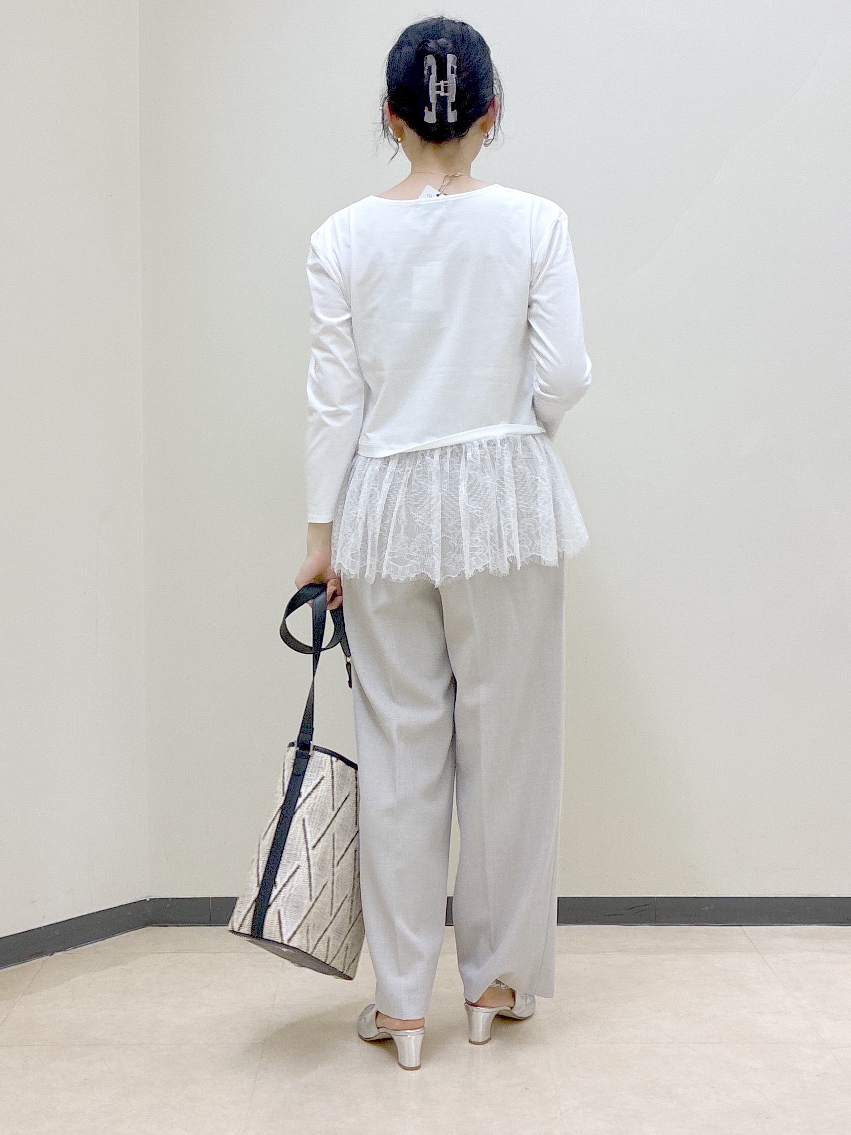  beni_gingerさんの「Reflect｜【UVカット／接触冷感／レイヤード◎】レース切り替えプルオーバージャージ」を使ったコーディネート