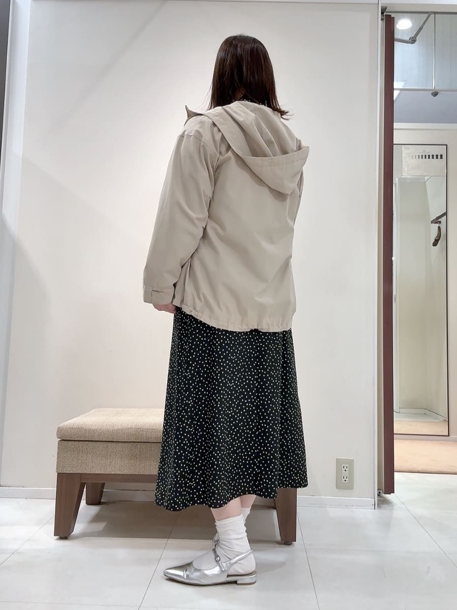 YUIさんの「UNTITLED｜【洗える/はっ水】リラクシーマウンテンパーカー」を使ったコーディネート