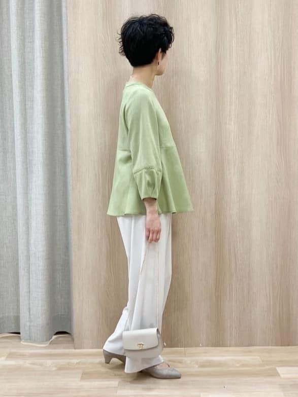 Keiさんの「grove｜【UVカット・体型カバーも叶う】麻調メッシュランタンスリーブブラウス」を使ったコーディネート