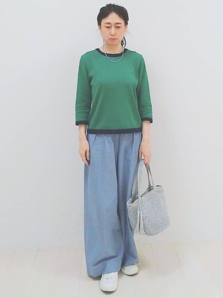 SANAさんの「Reflect｜天然シェルカラーネックレス」を使ったコーディネート