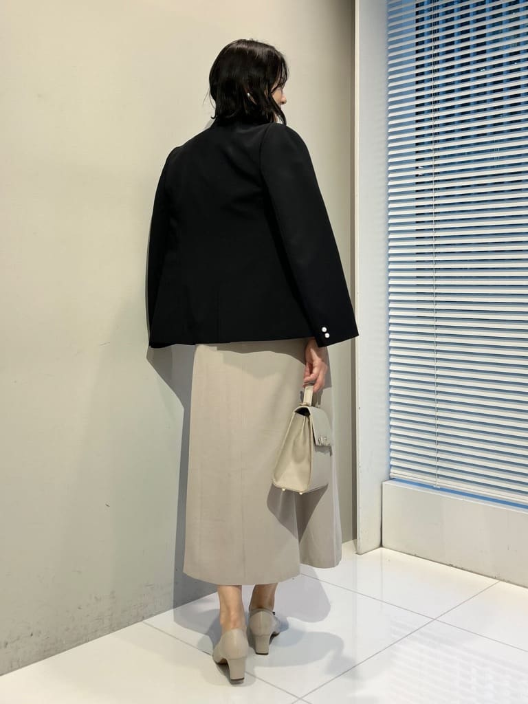 shinoさんの「Couture brooch｜【洗える・通勤】パール調ボタン テーラードジャケット」を使ったコーディネート