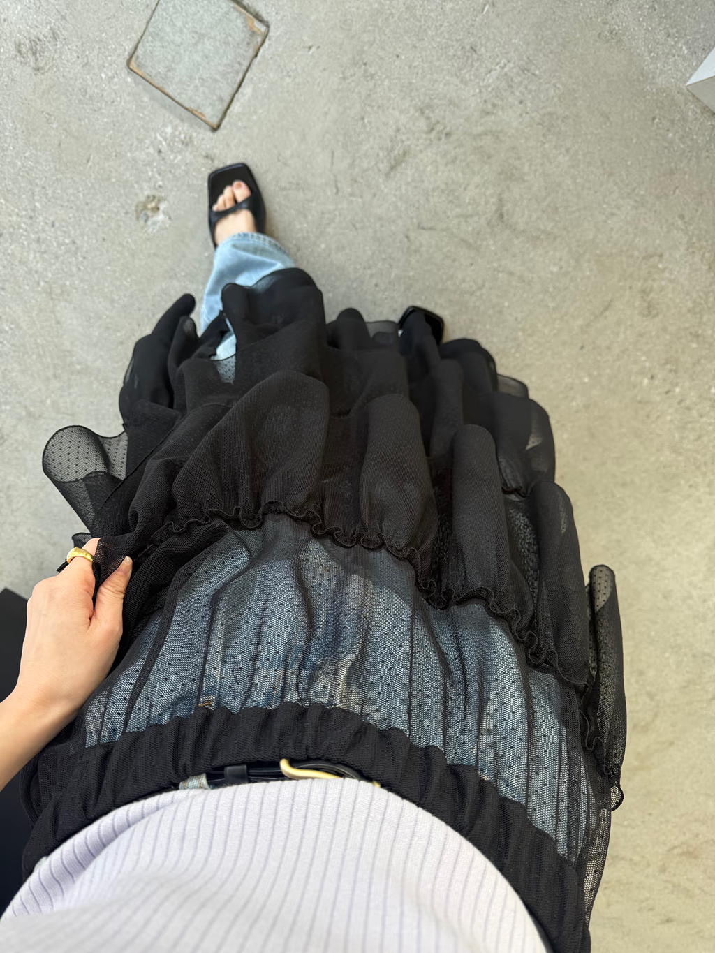 miyu maesakaさんの「CODE A｜M dramatic dot tulle skirt」を使ったコーディネート