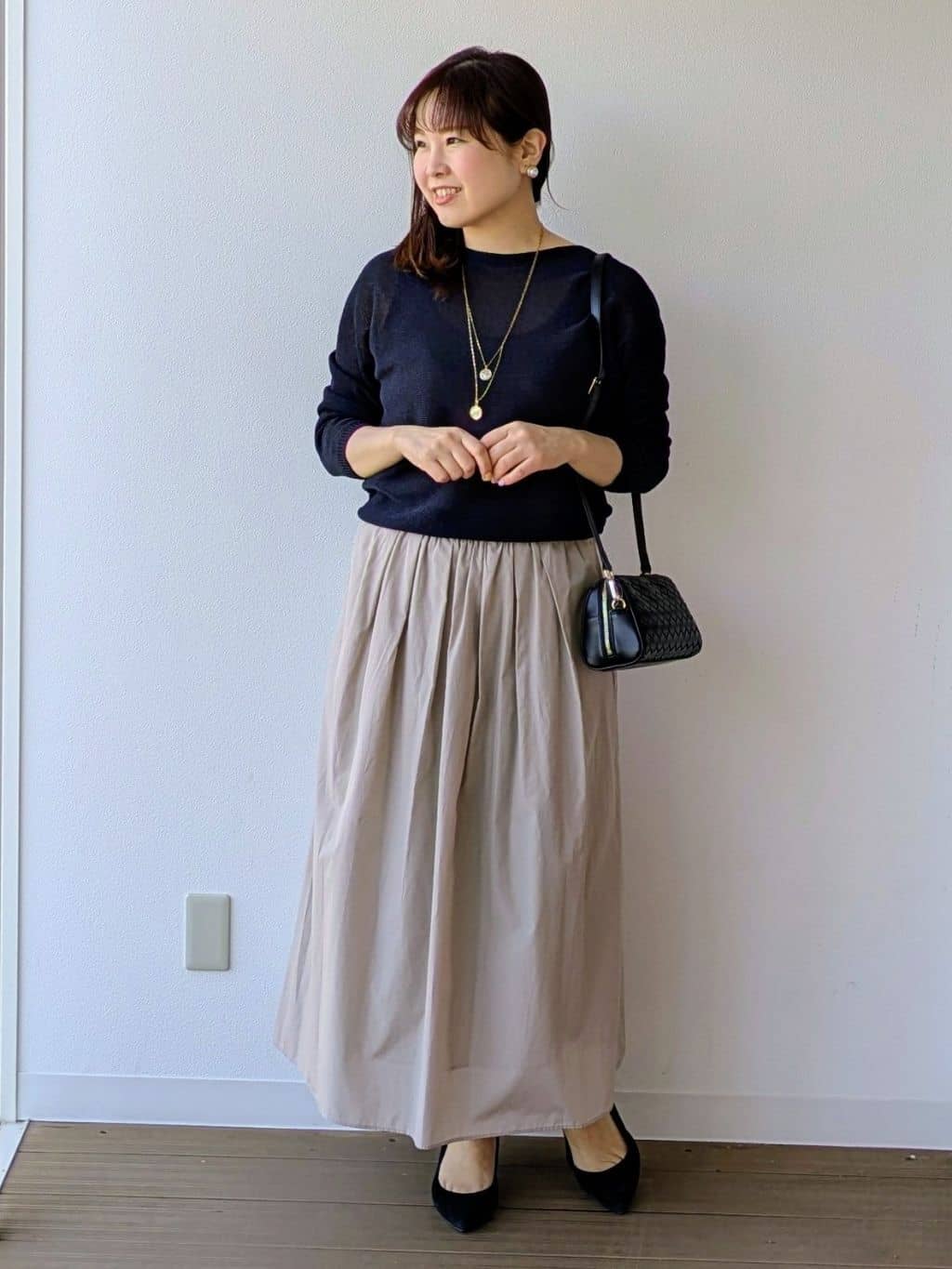 なみきさんの「UNTITLED｜【8色展開/程よい透け感】ドライタッチボートネックニット」を使ったコーディネート