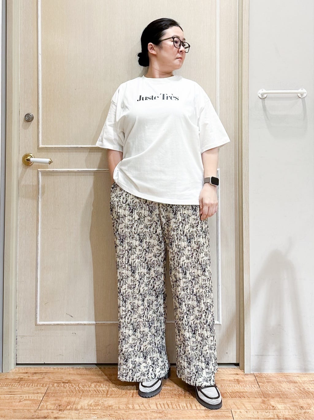 umeさんの「SHOO･LA･RUE｜【洗濯機可/S-LL】さらっと快適　麻調ゆるリブブルゾン」を使ったコーディネート