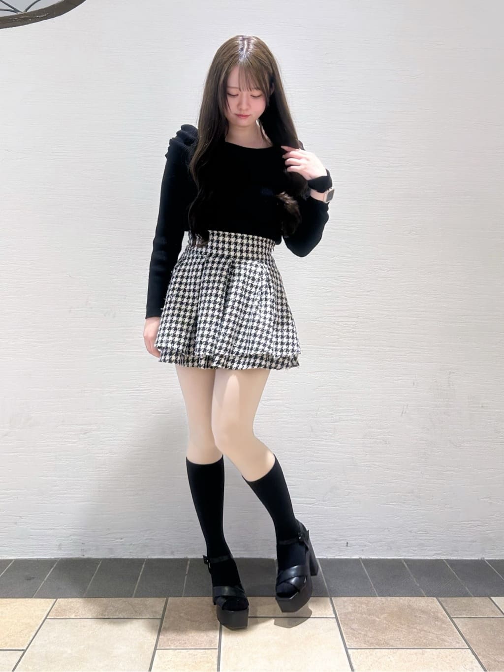 ゆうりさんの「ESPERANZA｜ラク盛り厚底サンダルⅢ」を使ったコーディネート