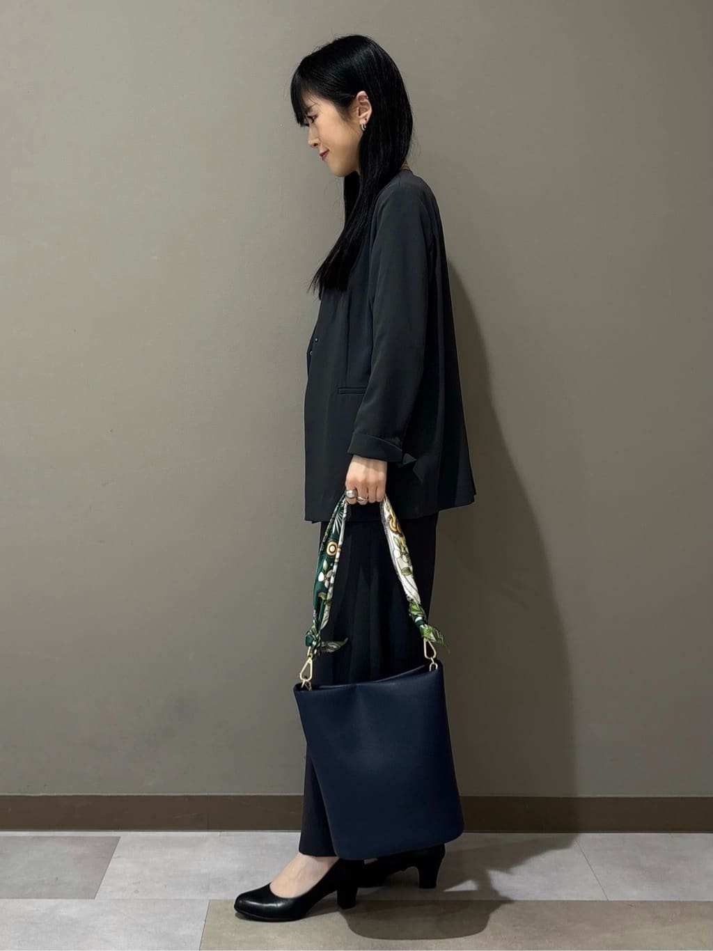 KEIKOさんの「INDIVI｜【接触冷感／透湿／着る日傘】ノーカラージャケット」を使ったコーディネート
