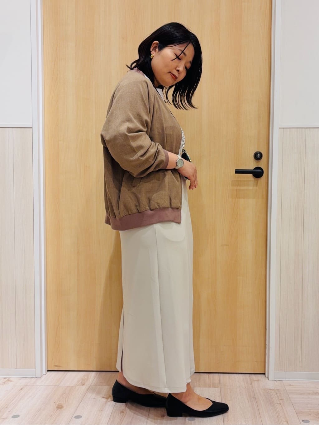 すーさんの「SHOO･LA･RUE｜【洗濯機可/S-LL】さらっと快適　麻調ゆるリブブルゾン」を使ったコーディネート