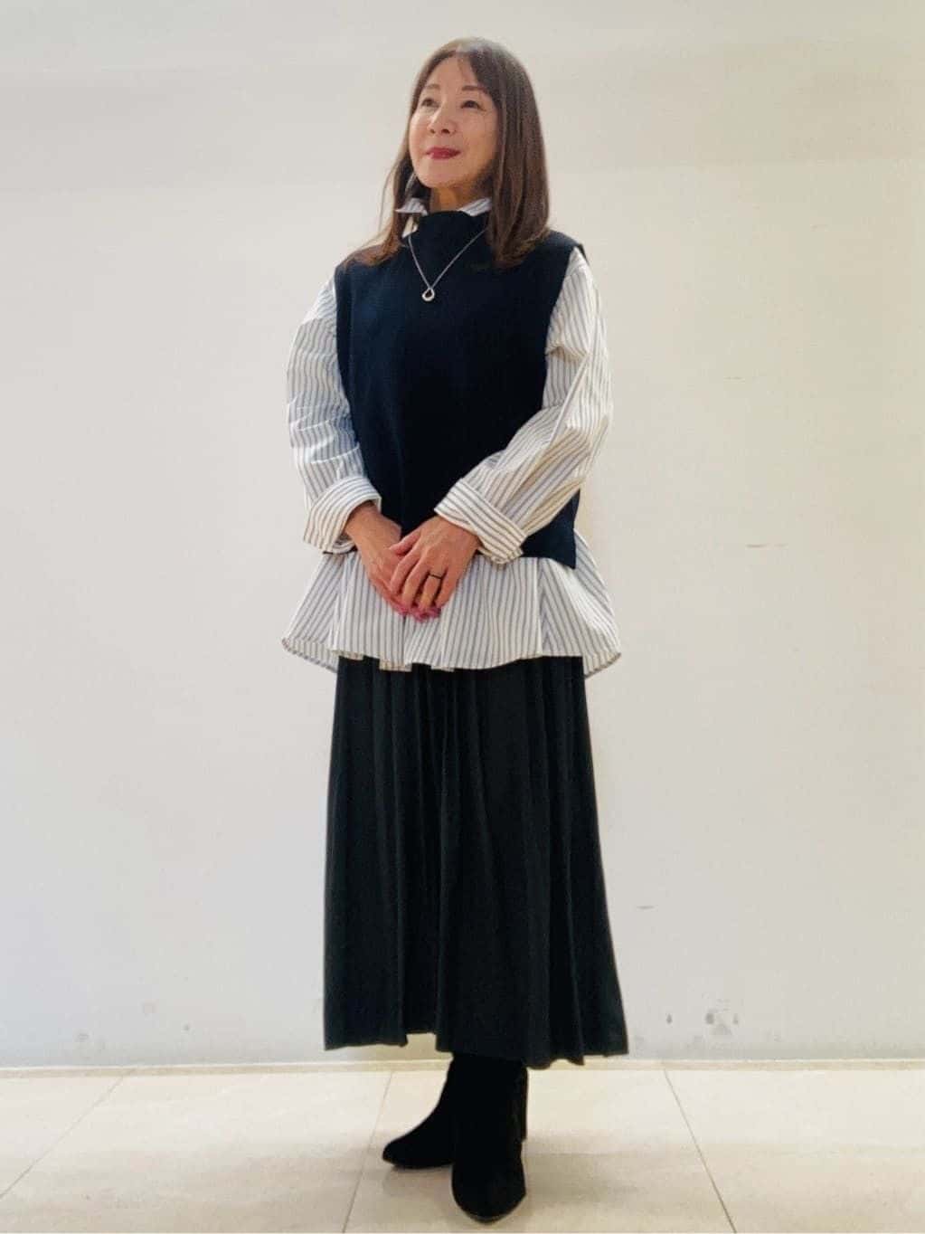 kurodaさんの「Reflect｜【レイヤードにおすすめ◎】ペプラムデザインシャツ」を使ったコーディネート