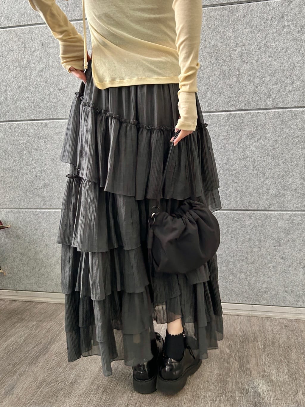 harunaさんの「CODE A｜M dramatic skirt」を使ったコーディネート
