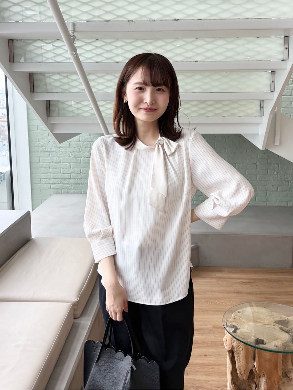 みさかさんの「index｜アシメボウタイブラウス【洗濯機OK／イージーアイロン】」を使ったコーディネート