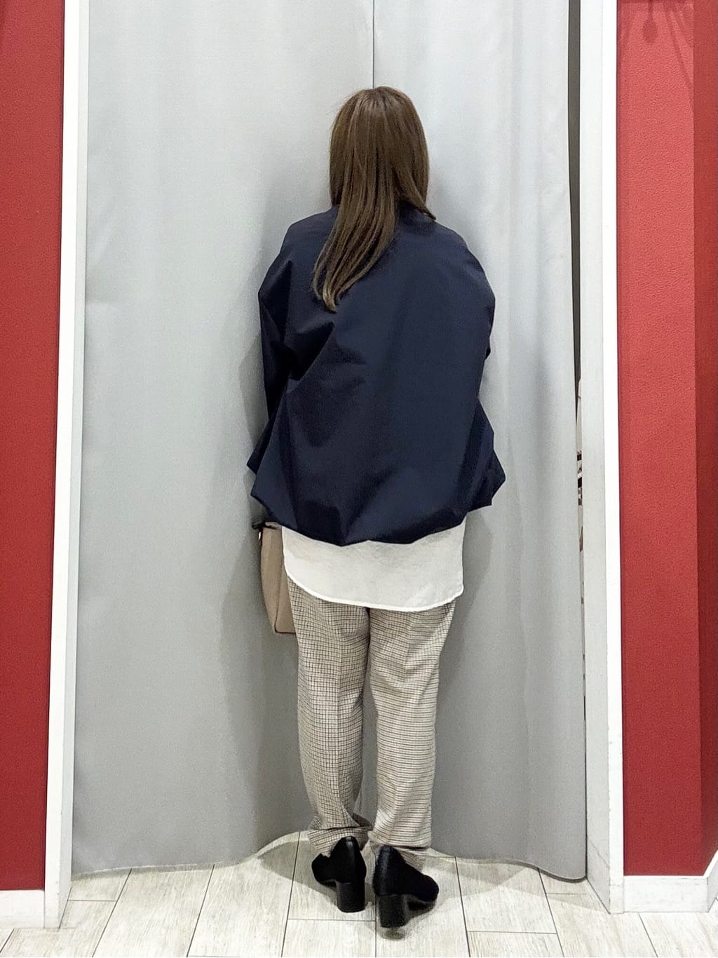 shioさんの「SHOO･LA･RUE｜【S-LL/体型カバー/Aライン】身体のラインを拾いにくい シアーシャツカーディガン」を使ったコーディネート
