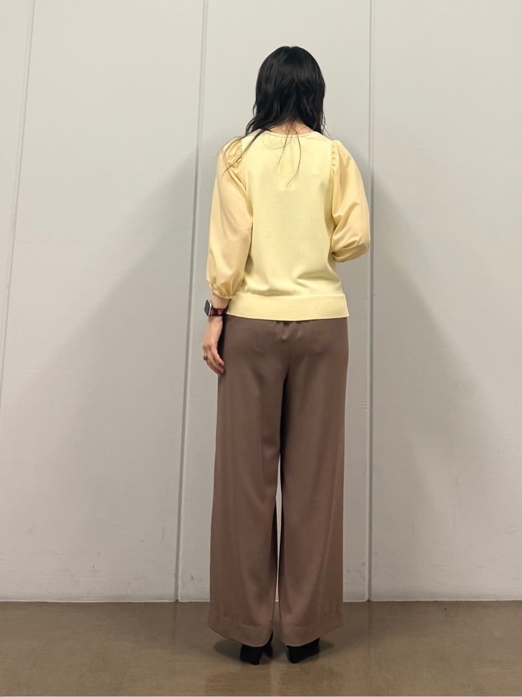 mizukiさんの「INDIVI｜【洗える／袖丈調整可能】シャツコンビニット」を使ったコーディネート