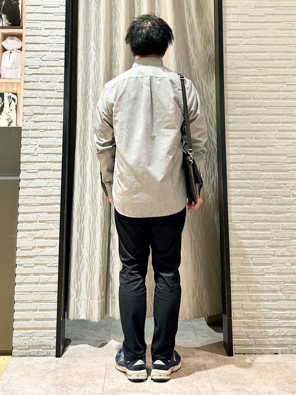 KENJI Iさんの「THE SHOP TK｜【ON/OFF兼用】シャンブレー オックスシャツ 洗濯機OK / 吸水速乾 / 汗じみ防止」を使ったコーディネート
