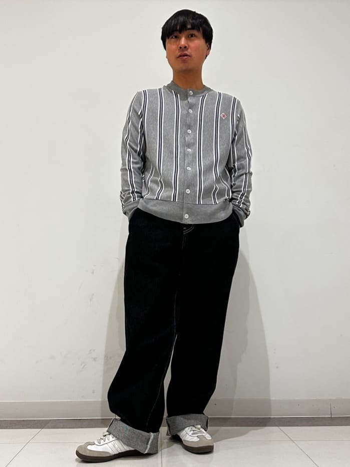 MATSUBARAさんの「DRESSTERIOR｜◆【ウォッシャブル】ウールレーヨン ストライプラウンドネックカーディガン」を使ったコーディネート