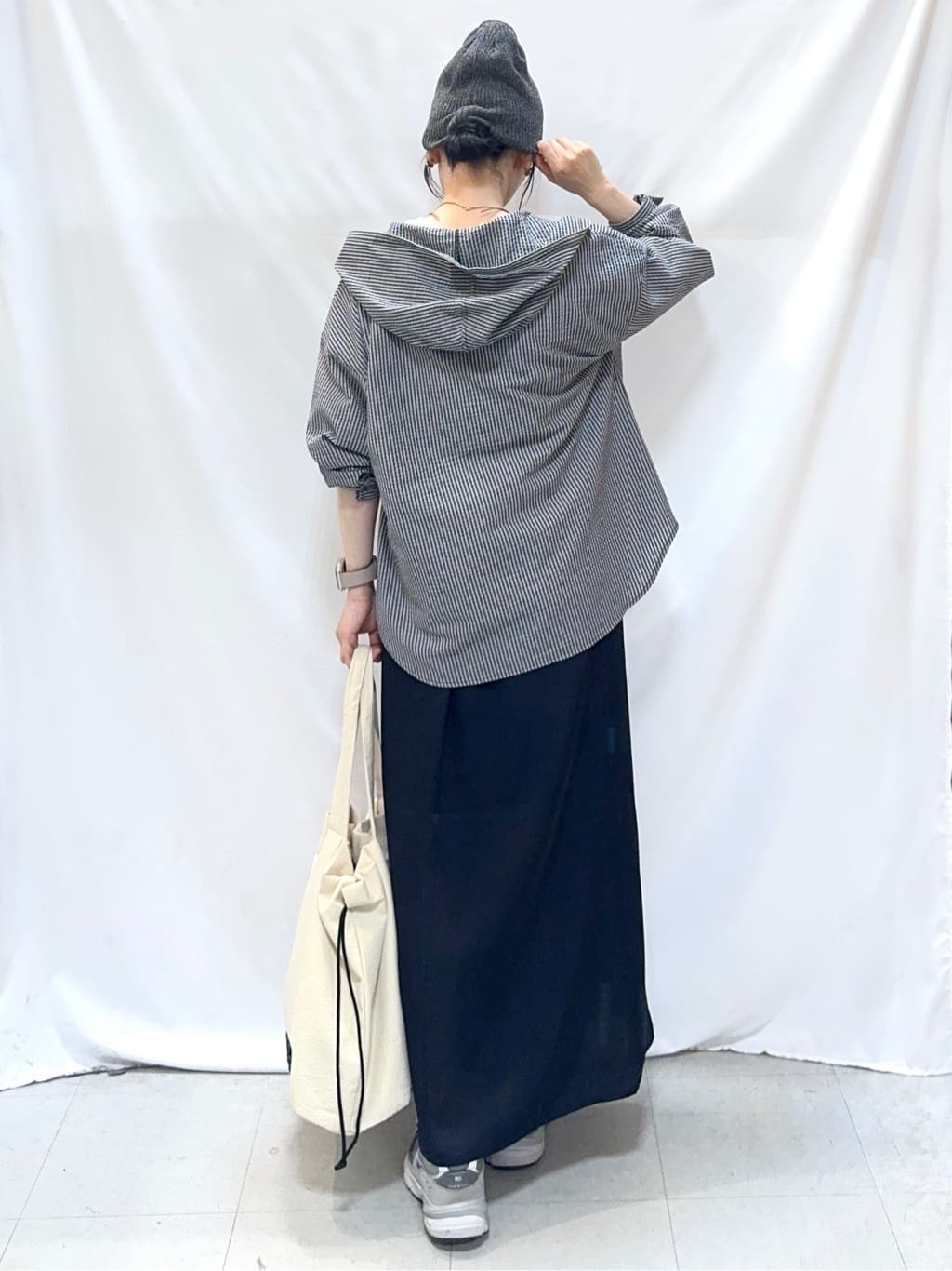 𝐇𝐢𝐫𝐨𝐦𝐢さんの「SHOO･LA･RUE｜【綿100％/S-LL/プチプラ】選べる3柄 プリントアソートTシャツ」を使ったコーディネート