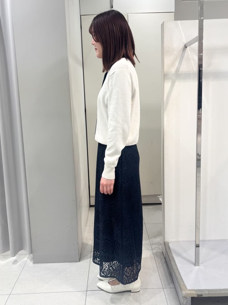 yuiさんの「Reflect｜【アンサンブル可】バイカラーカーディガン」を使ったコーディネート