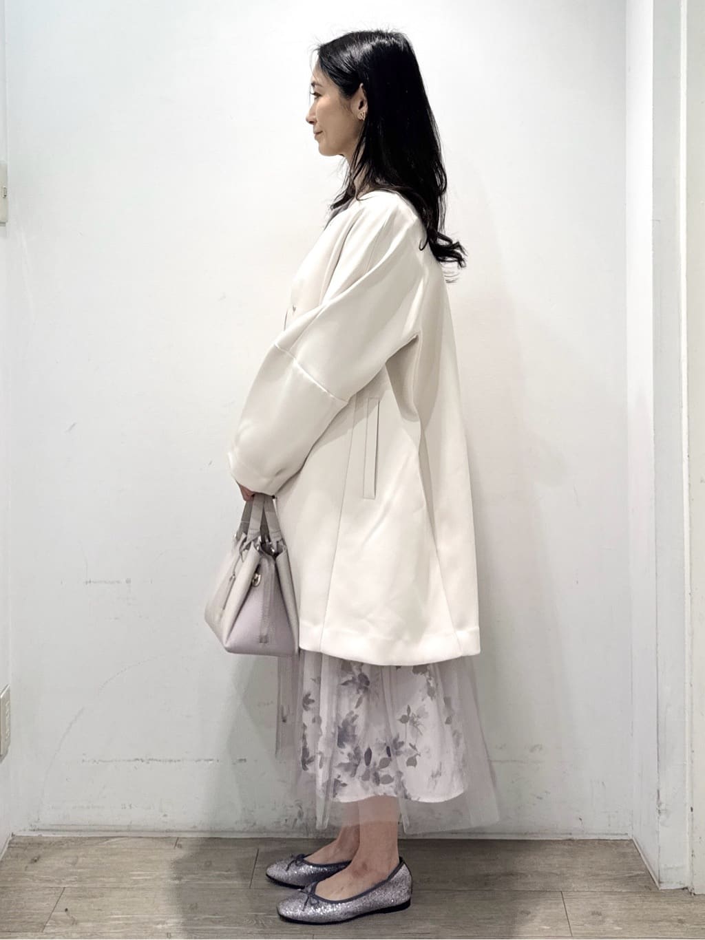yuicciさんの「OPAQUE.CLIP｜フォルムスリーブミドルコート【洗濯機OK】」を使ったコーディネート