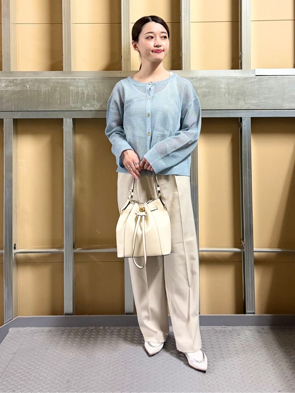 sahoさんの「THE SHOP TK｜【2点セット】前後2wayラメメッシュタンクセット」を使ったコーディネート