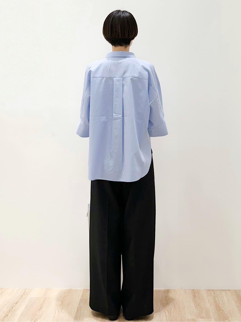yurieさんの「OPAQUE.CLIP｜【接触冷感】ハーフスリーブシャツ《洗濯機OK／防シワ加工》」を使ったコーディネート