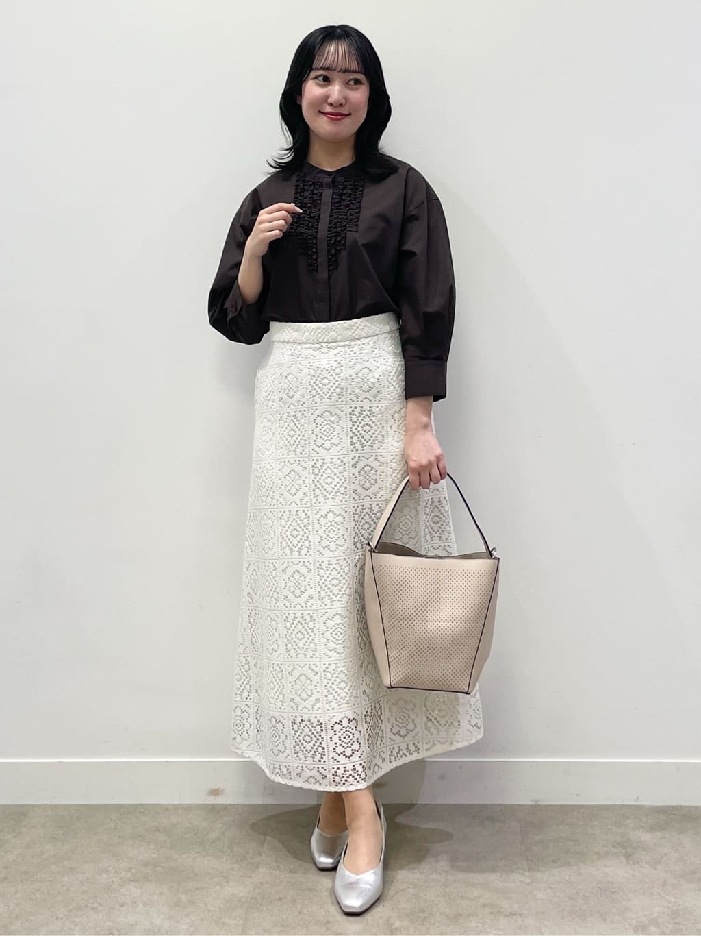 yukariさんの「Reflect｜【接触冷感】八分袖フロントフリルブラウス」を使ったコーディネート