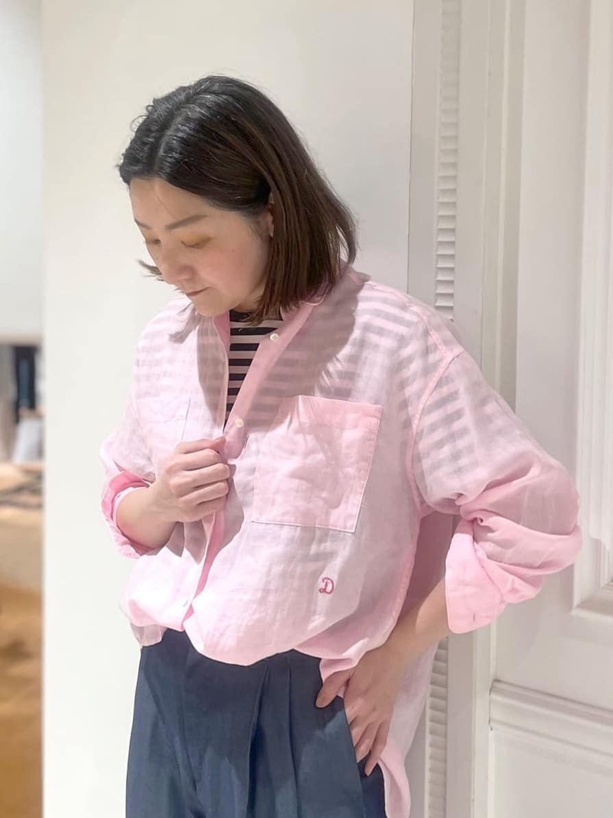 makiさんの「DRESSTERIOR｜【人気定番/ウォッシャブル】ガーメントダイラミーシャツ」を使ったコーディネート
