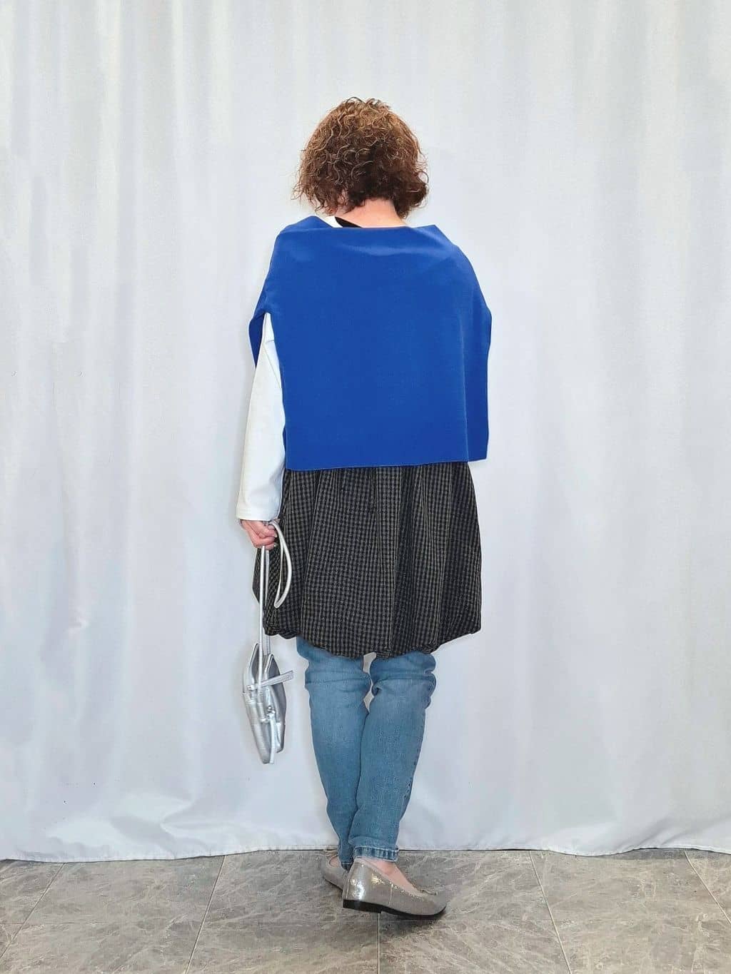 ぬーさんの「SHOO･LA･RUE｜【洗濯機可/UV】さらっとしたタッチが心地よい ショート丈 Vネックカーディガン」を使ったコーディネート