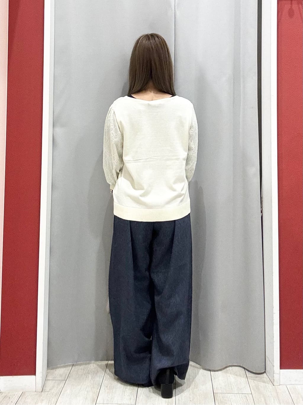 shioさんの「SHOO･LA･RUE｜【洗濯機可/S-LL】シンプルだけど華やか レースの5分袖ニット」を使ったコーディネート