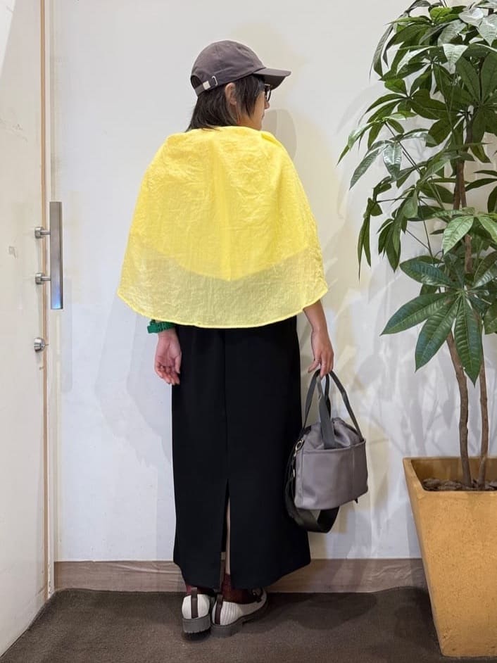 misakiさんの「SHOO･LA･RUE｜【体型カバー】ふんわり質感 やわらかこなれシアーシャツ」を使ったコーディネート