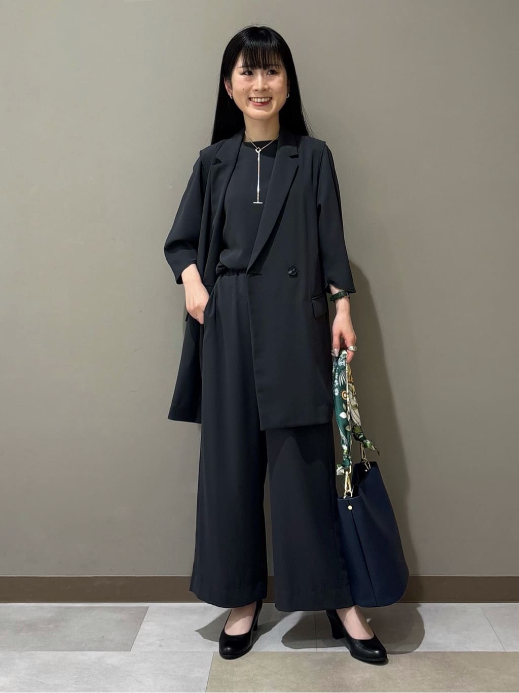 KEIKOさんの「INDIVI｜【接触冷感／透湿／着る日傘】ノーカラージャケット」を使ったコーディネート