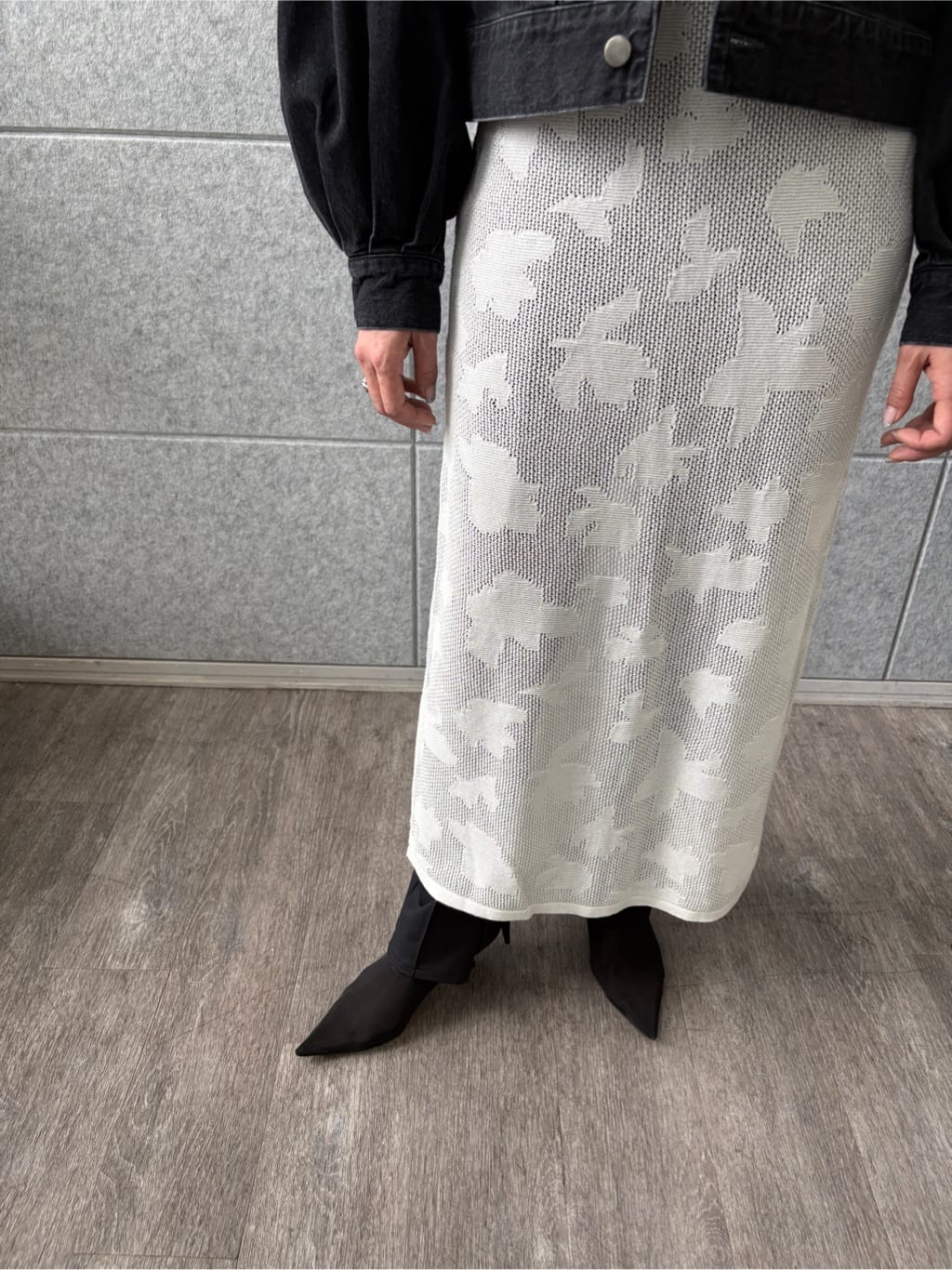 ibuさんの「CODE A｜flower mesh dress」を使ったコーディネート
