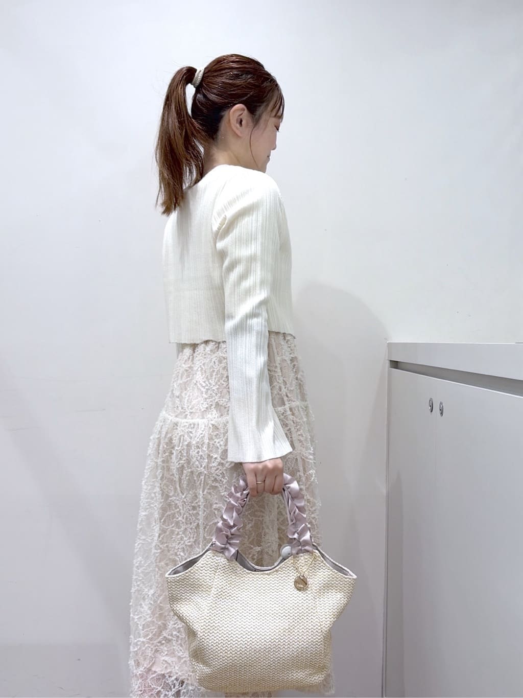 Junさんの「index｜《ツインセット》カーディガン&times;ニットドッキングワンピース【洗濯機OK】」を使ったコーディネート